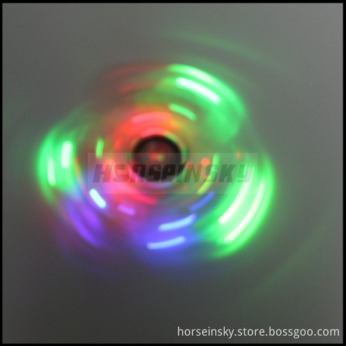 2017 Acrylic LED Luminous Fidget Spinner Crystal Hand Spinner Ball Desk Focus Toy